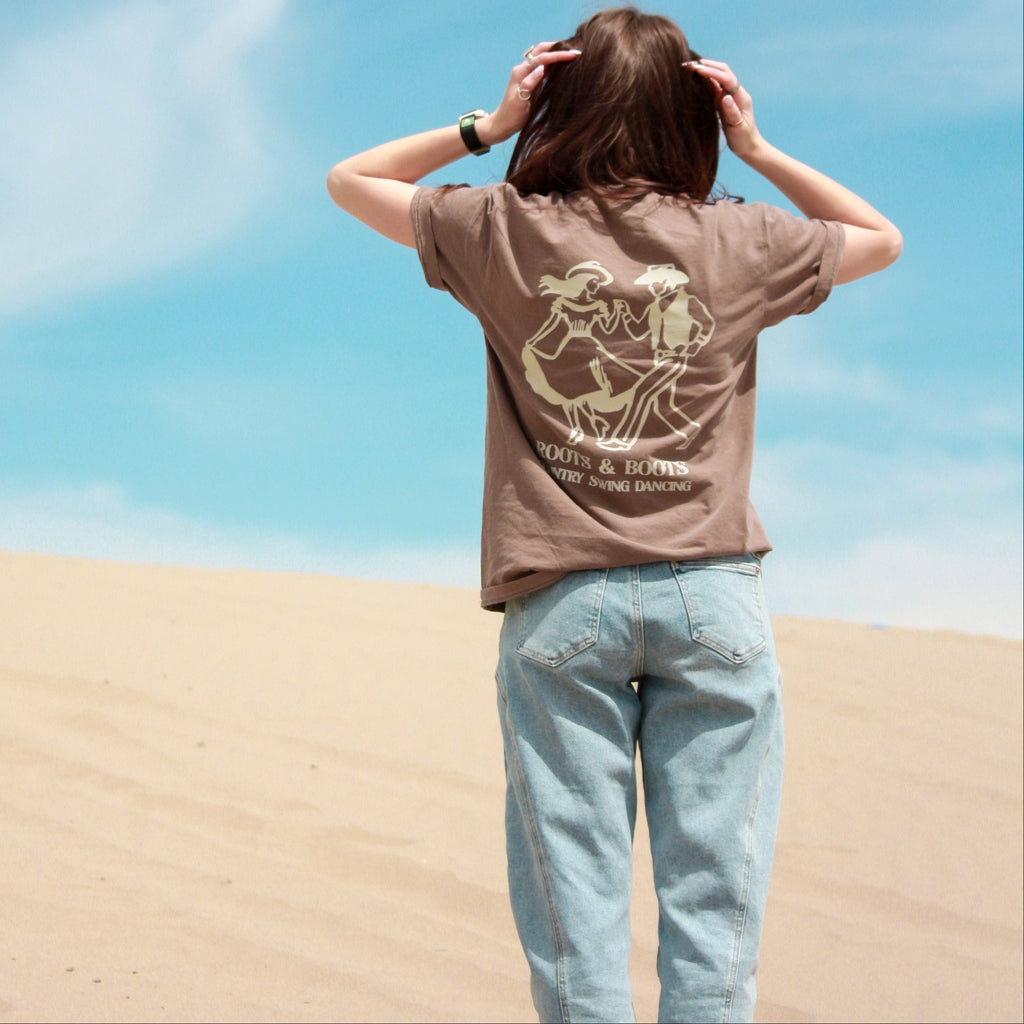 ROOTS & BOOTS TEE