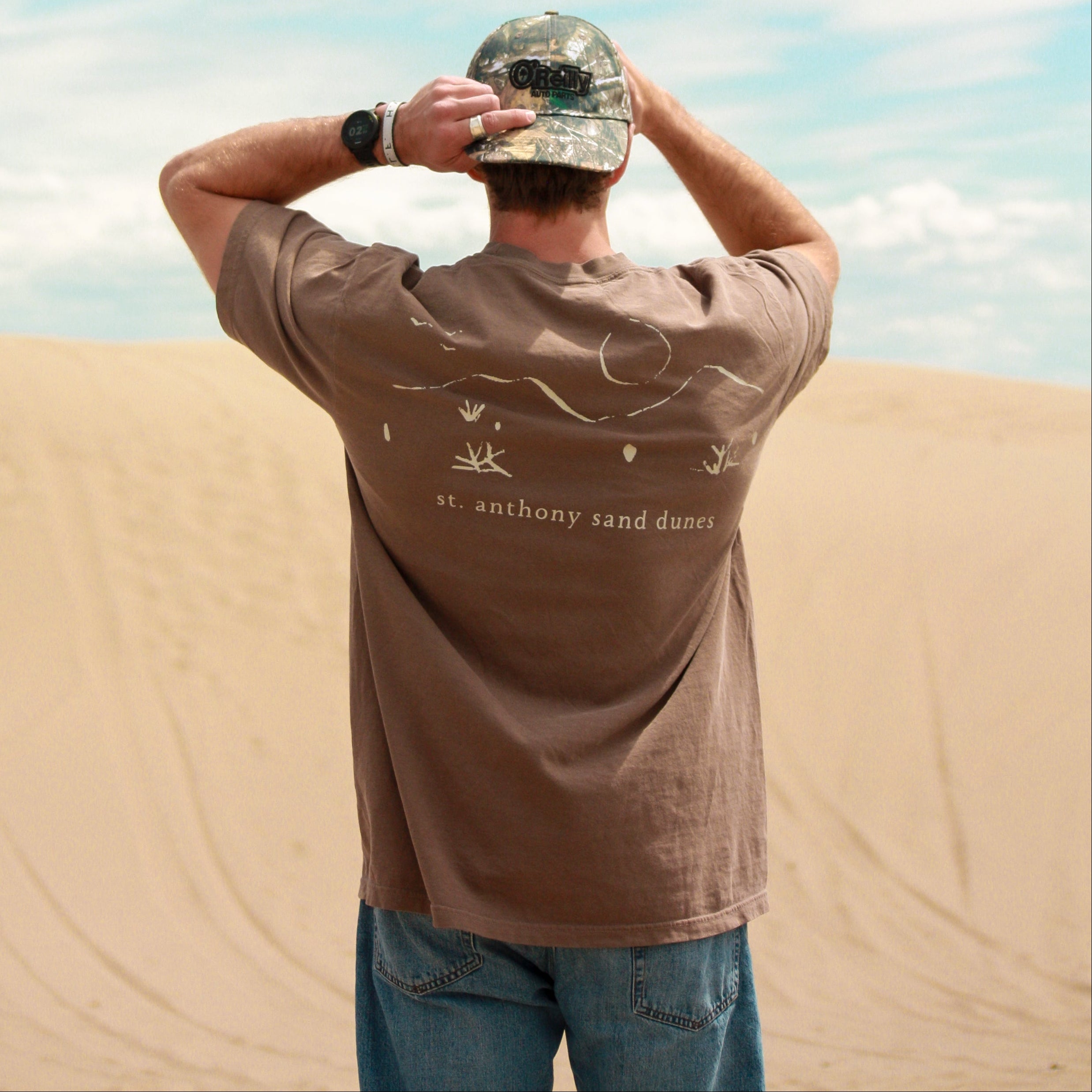 ST ANTHONY DUNES TEE (BROWN)